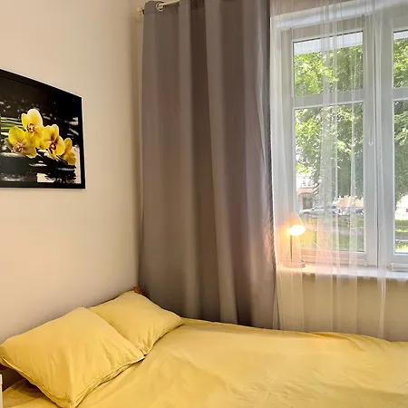 Ksiazat Pomorskich 23 & Parking Habitación en casa particular