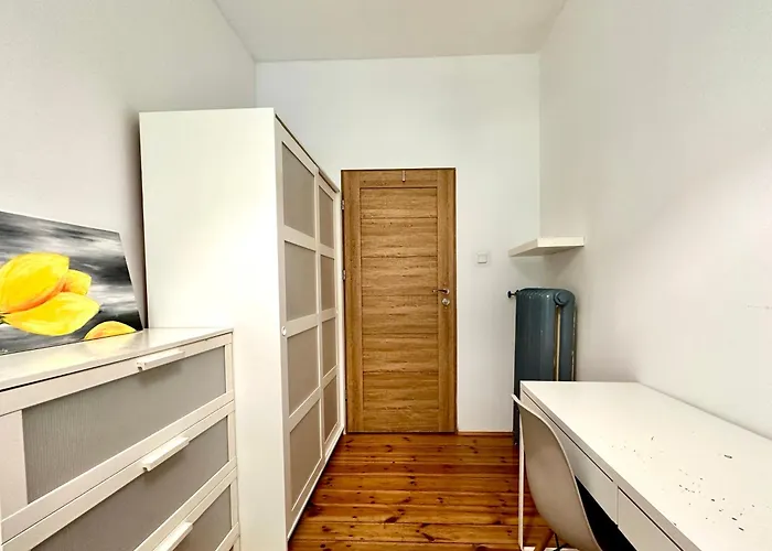 Ksiazat Pomorskich 23 ホームステイ *